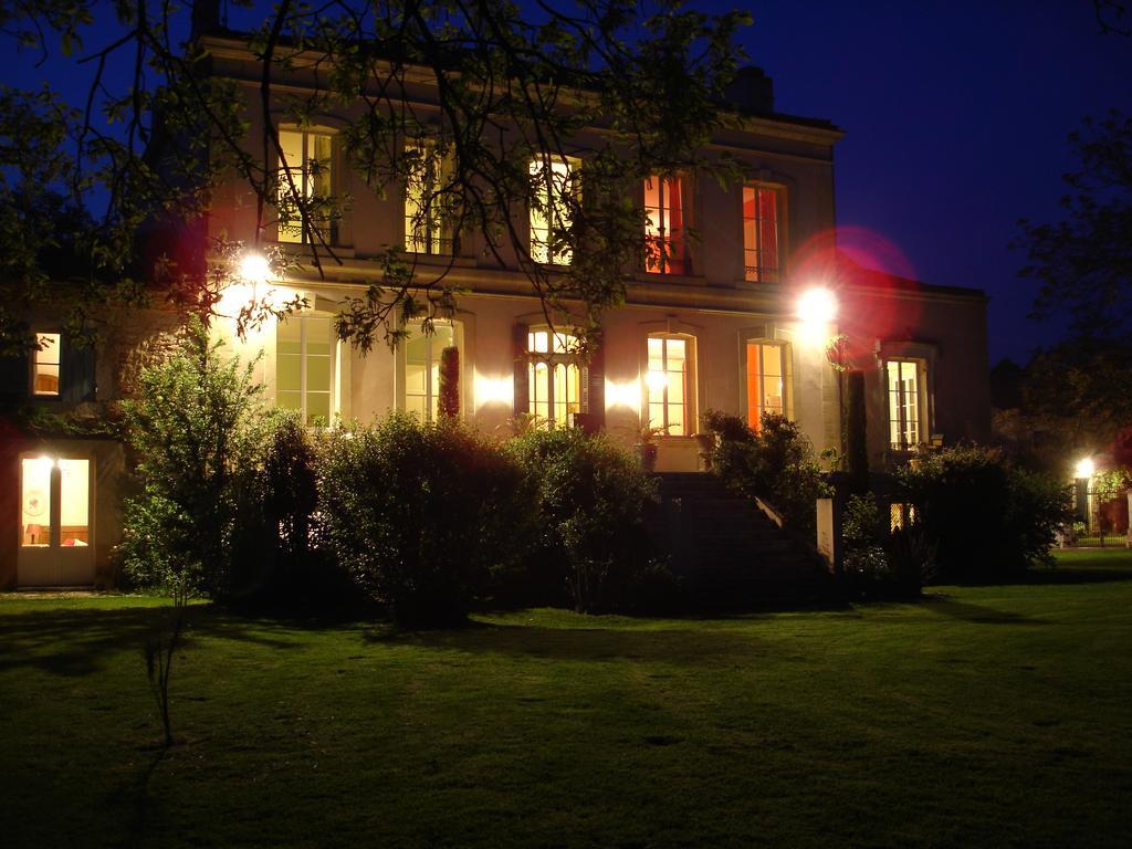 Chateau De Grenier Bed and Breakfast Saint-Léger Esterno foto