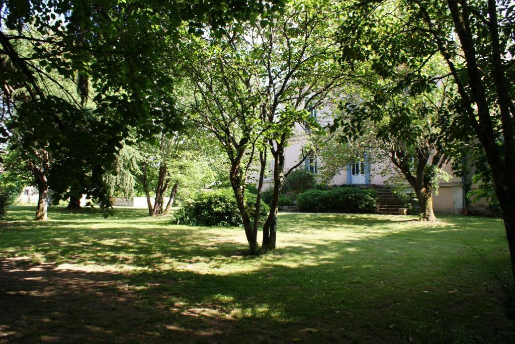 Chateau De Grenier Bed and Breakfast Saint-Léger Esterno foto